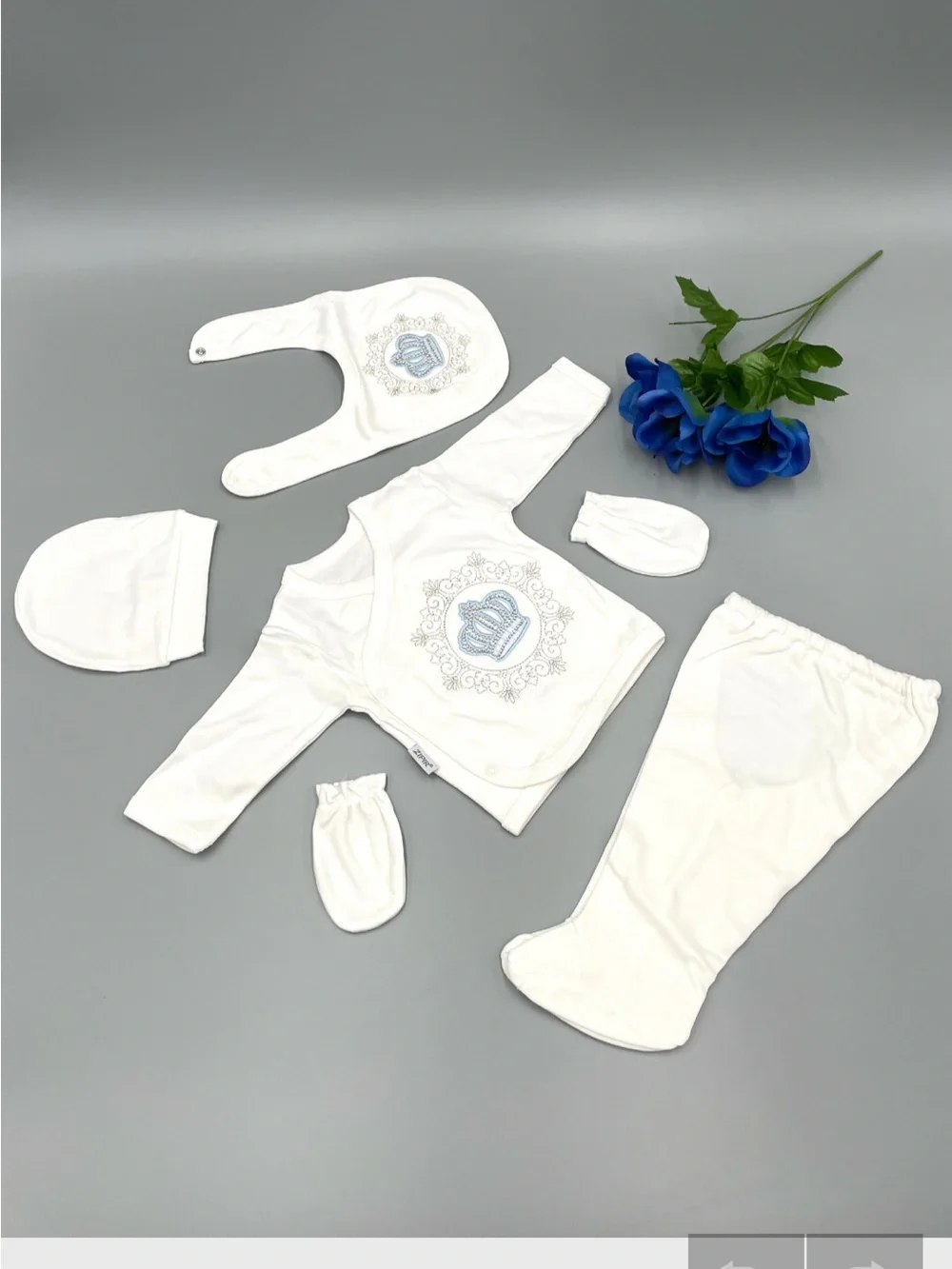 Baby Boy 5-Piece Cotton Layette Set - White with Blue Crest